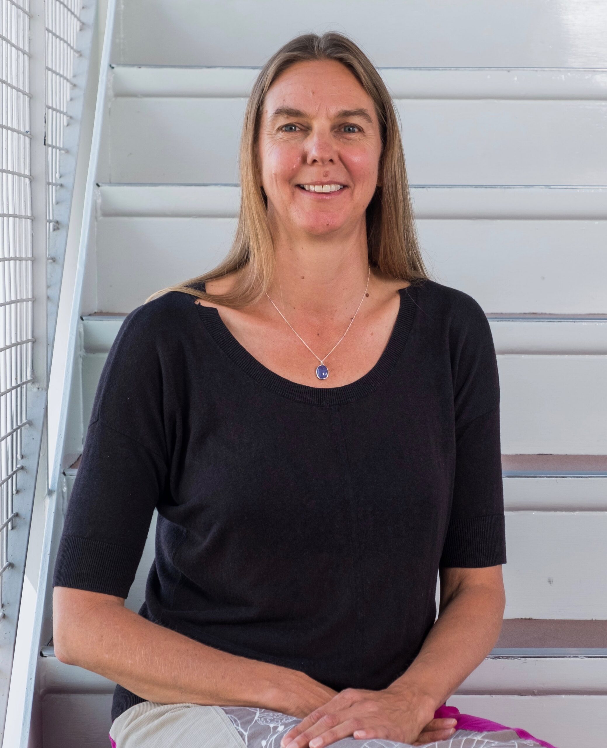Dr Nicole Crawford